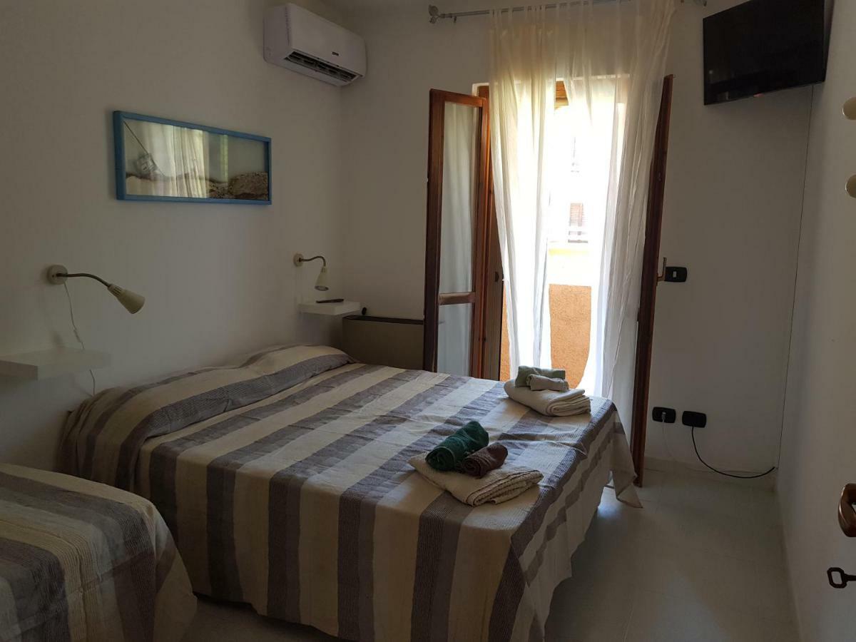 Casa Vacanze Valentina ปอร์โต คอนเต ภายนอก รูปภาพ