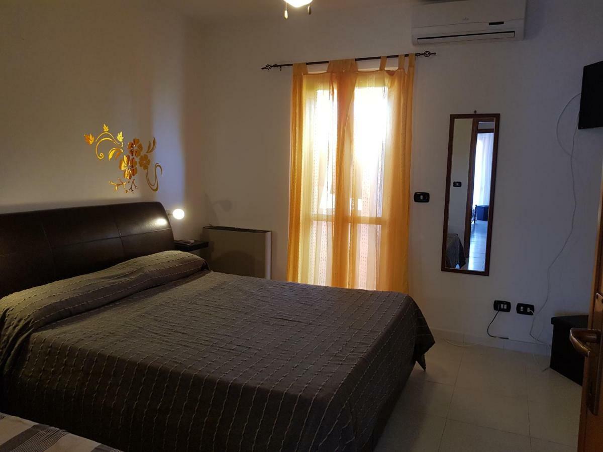 Casa Vacanze Valentina ปอร์โต คอนเต ภายนอก รูปภาพ